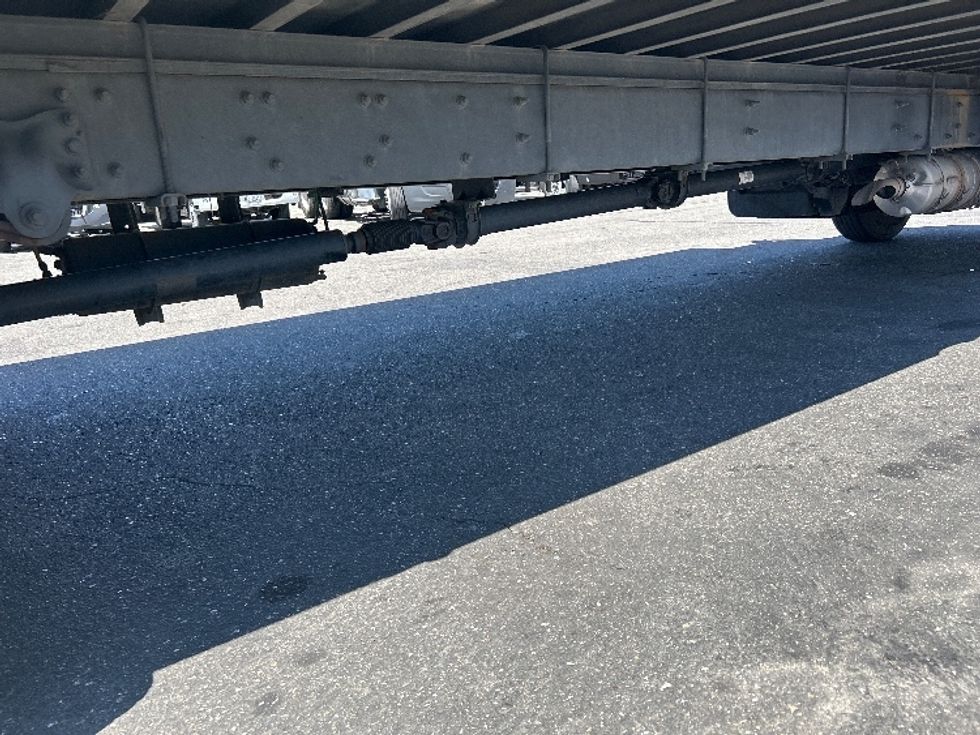 Refrigerated Truck-Light and Medium Duty Trucks-Freightliner-2019-M2-West Sacramento-CA-298,389\n\t\tmiles-$ 35,750 - Image 13
