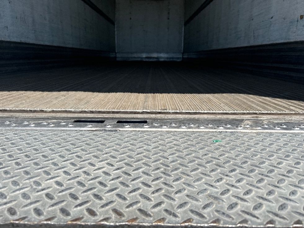 Refrigerated Truck-Light and Medium Duty Trucks-Freightliner-2019-M2-West Sacramento-CA-298,389\n\t\tmiles-$ 35,750 - Image 9