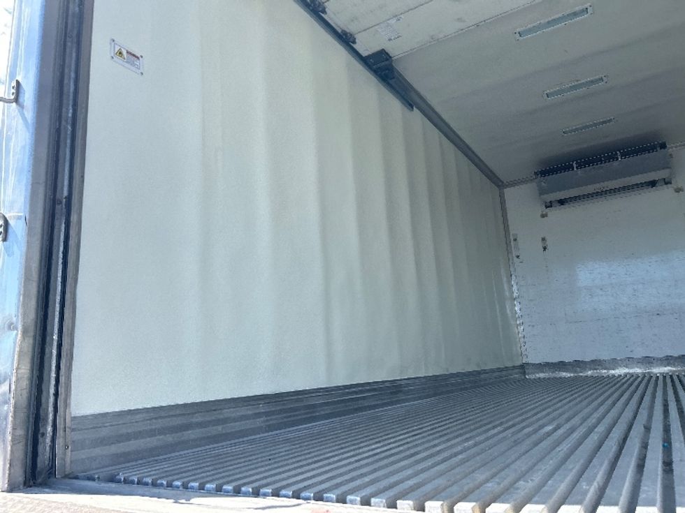 Refrigerated Truck-Light and Medium Duty Trucks-Freightliner-2019-M2-West Sacramento-CA-343,709\n\t\tmiles-$ 21,250 - Image 11