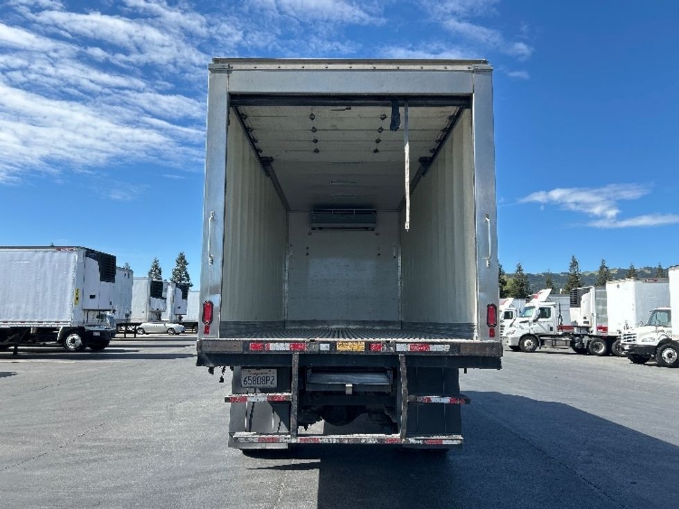 Refrigerated Truck-Light and Medium Duty Trucks-Freightliner-2019-M2-West Sacramento-CA-343,709\n\t\tmiles-$ 21,250 - Image 8
