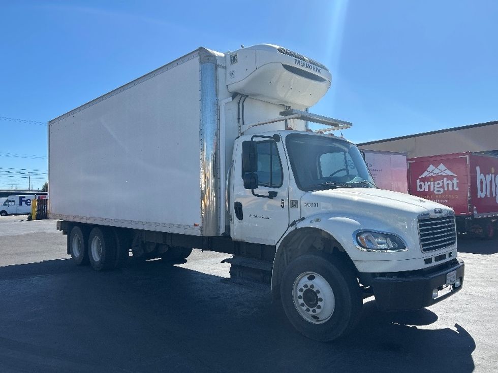 Refrigerated Truck-Light and Medium Duty Trucks-Freightliner-2019-M2-West Sacramento-CA-39,940\n\t\tmiles-$ 73,750 - Image 1