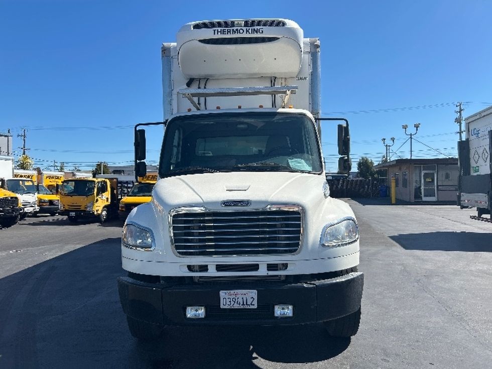Refrigerated Truck-Light and Medium Duty Trucks-Freightliner-2019-M2-West Sacramento-CA-39,940\n\t\tmiles-$ 73,750 - Image 2