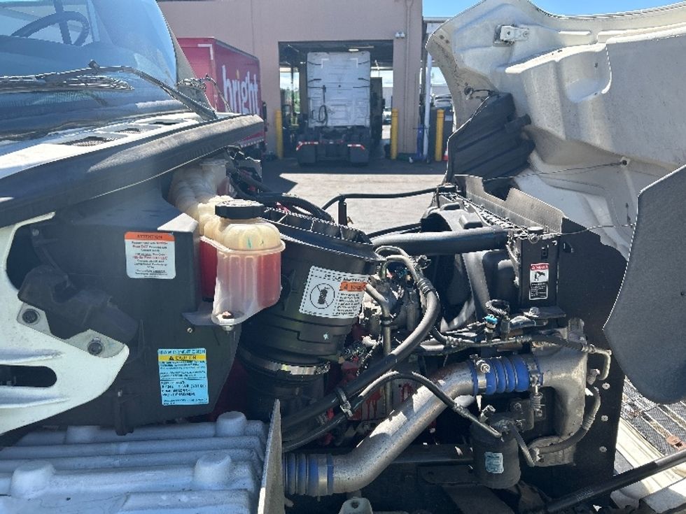 Refrigerated Truck-Light and Medium Duty Trucks-Freightliner-2019-M2-West Sacramento-CA-39,940\n\t\tmiles-$ 73,750 - Image 22