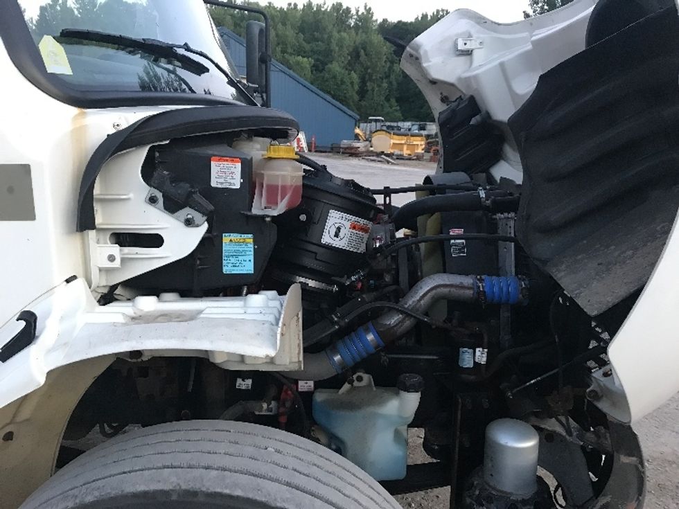 Refrigerated Truck-Light and Medium Duty Trucks-Freightliner-2019-M2-Whitesboro-NY-141,860\n\t\tmiles-$ 51,500 - Image 23