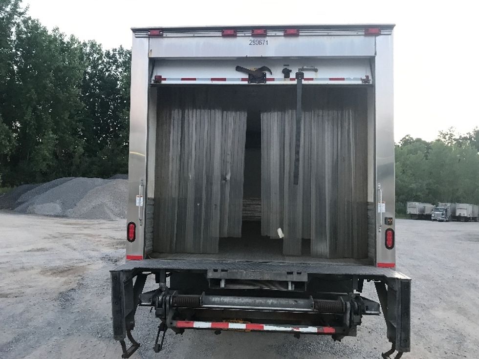 Refrigerated Truck-Light and Medium Duty Trucks-Freightliner-2019-M2-Whitesboro-NY-141,860\n\t\tmiles-$ 51,500 - Image 8