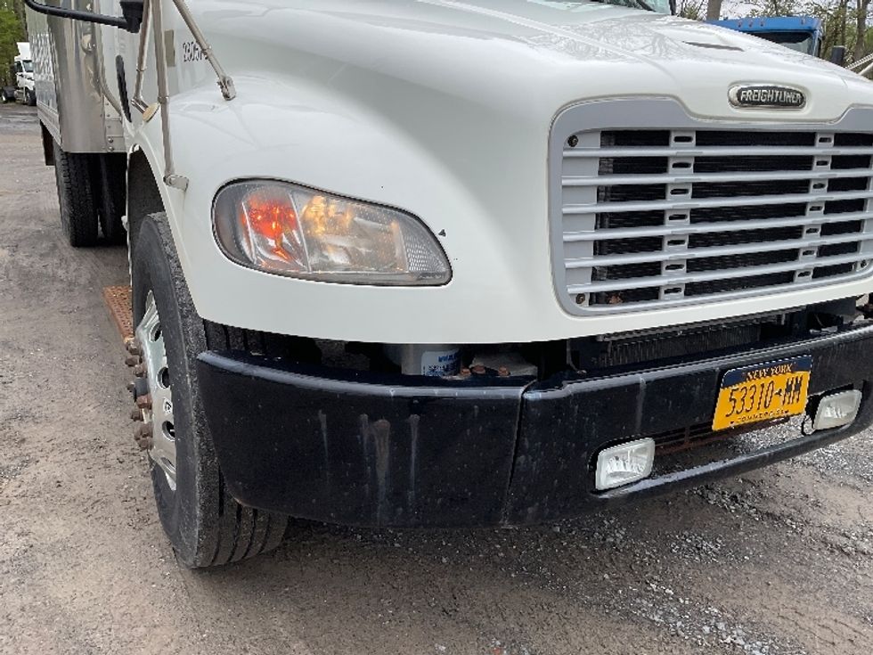 Refrigerated Truck-Light and Medium Duty Trucks-Freightliner-2019-M2-Whitesboro-NY-192,878\n\t\tmiles-$ 37,750 - Image 28