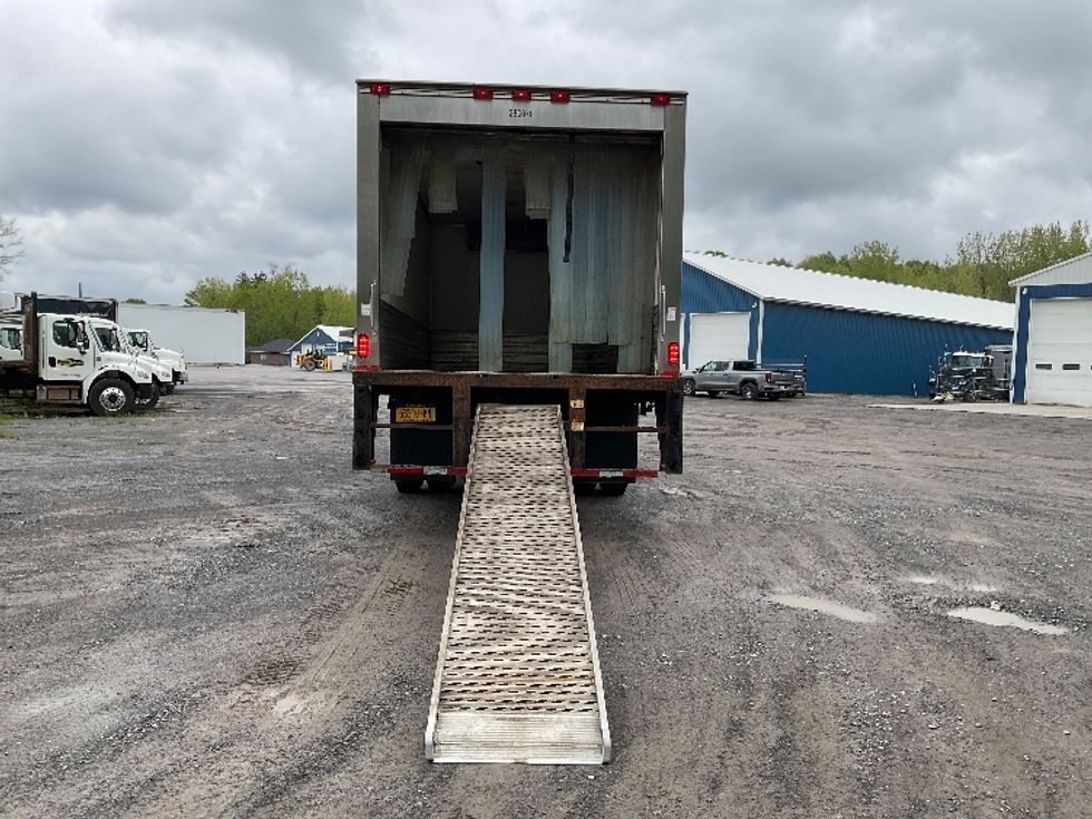 Refrigerated Truck-Light and Medium Duty Trucks-Freightliner-2019-M2-Whitesboro-NY-192,878\n\t\tmiles-$ 37,750 - Image 9