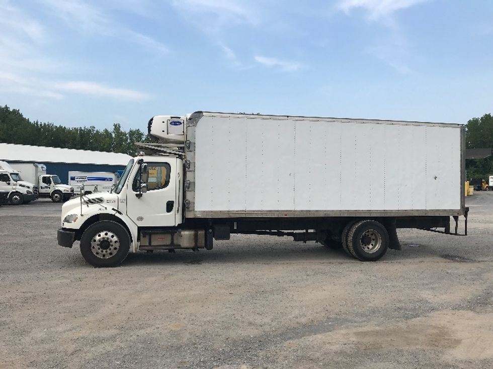 Refrigerated Truck-Light and Medium Duty Trucks-Freightliner-2019-M2-Whitesboro-NY-225,049\n\t\tmiles-$ 42,000 - Image 4
