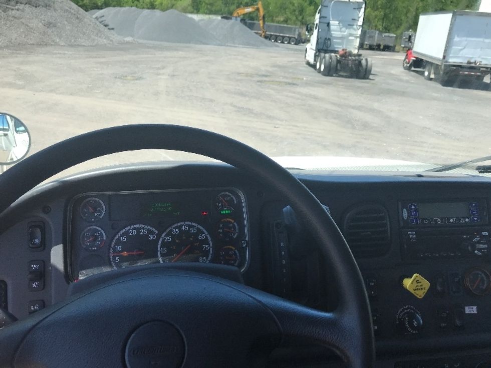 Refrigerated Truck-Light and Medium Duty Trucks-Freightliner-2019-M2-Whitesboro-NY-241,312\n\t\tmiles-$ 46,750 - Image 18
