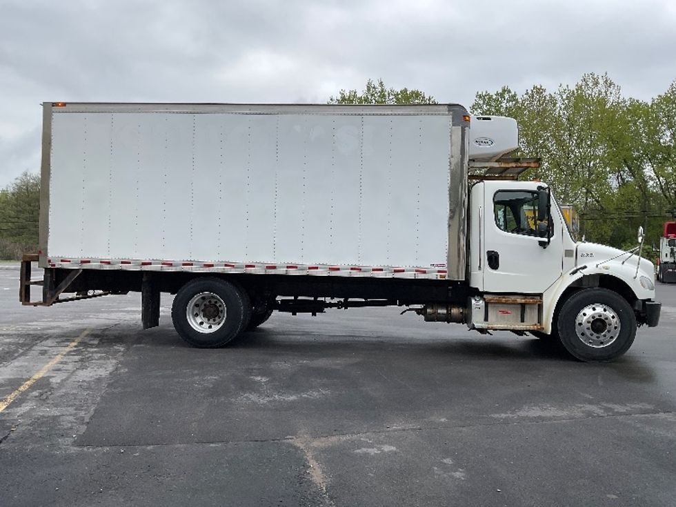 Refrigerated Truck-Light and Medium Duty Trucks-Freightliner-2019-M2-Whitesboro-NY-91,769\n\t\tmiles-$ 54,250 - Image 15
