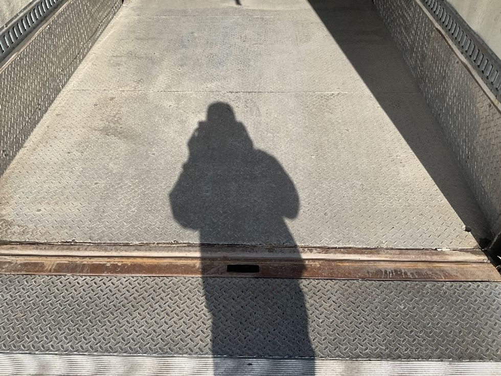 Refrigerated Truck-Light and Medium Duty Trucks-Freightliner-2019-M2-Wilkes Barre-PA-173,471\n\t\tmiles-$ 44,250 - Image 10