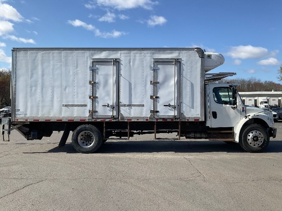 Refrigerated Truck-Light and Medium Duty Trucks-Freightliner-2019-M2-Wilkes Barre-PA-173,471\n\t\tmiles-$ 44,250 - Image 15