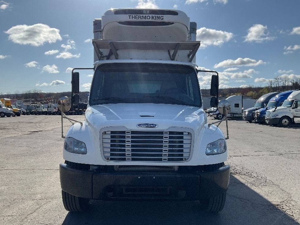 Refrigerated Truck-Light and Medium Duty Trucks-Freightliner-2019-M2-Wilkes Barre-PA-173,471\n\t\tmiles-$ 44,250 - Image 2