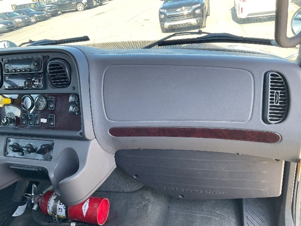 Refrigerated Truck-Light and Medium Duty Trucks-Freightliner-2019-M2-Wilkes Barre-PA-173,471\n\t\tmiles-$ 44,250 - Image 21