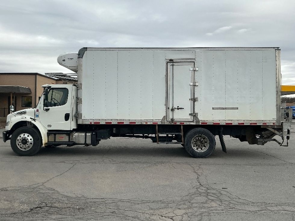2019 Freightliner M2 106 Medium Duty photo 4