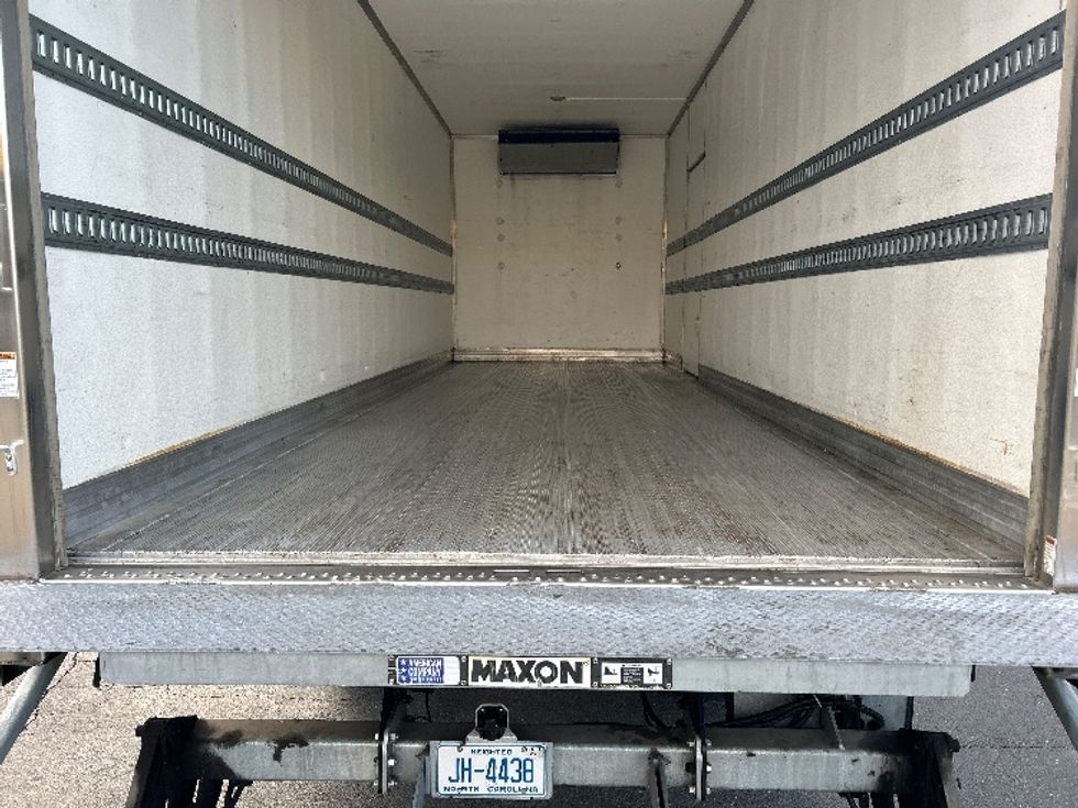 Refrigerated Truck-Light and Medium Duty Trucks-Freightliner-2019-M2-Winston Salem-NC-114,912\n\t\tmiles-$ 63,000 - Image 10