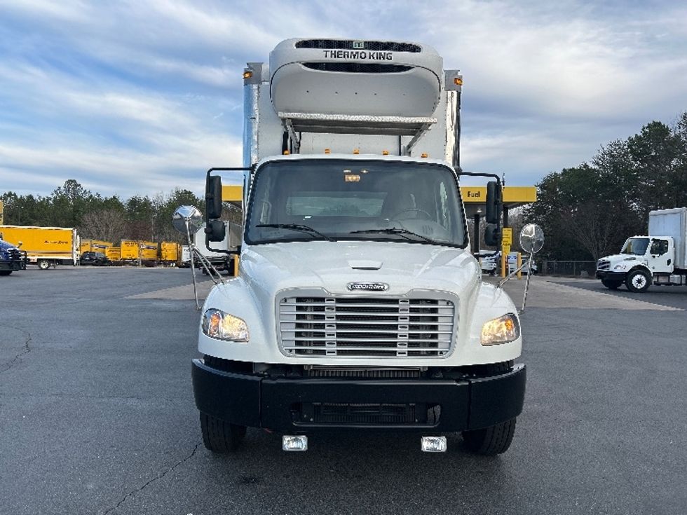 Refrigerated Truck-Light and Medium Duty Trucks-Freightliner-2019-M2-Winston Salem-NC-114,912\n\t\tmiles-$ 63,000 - Image 2