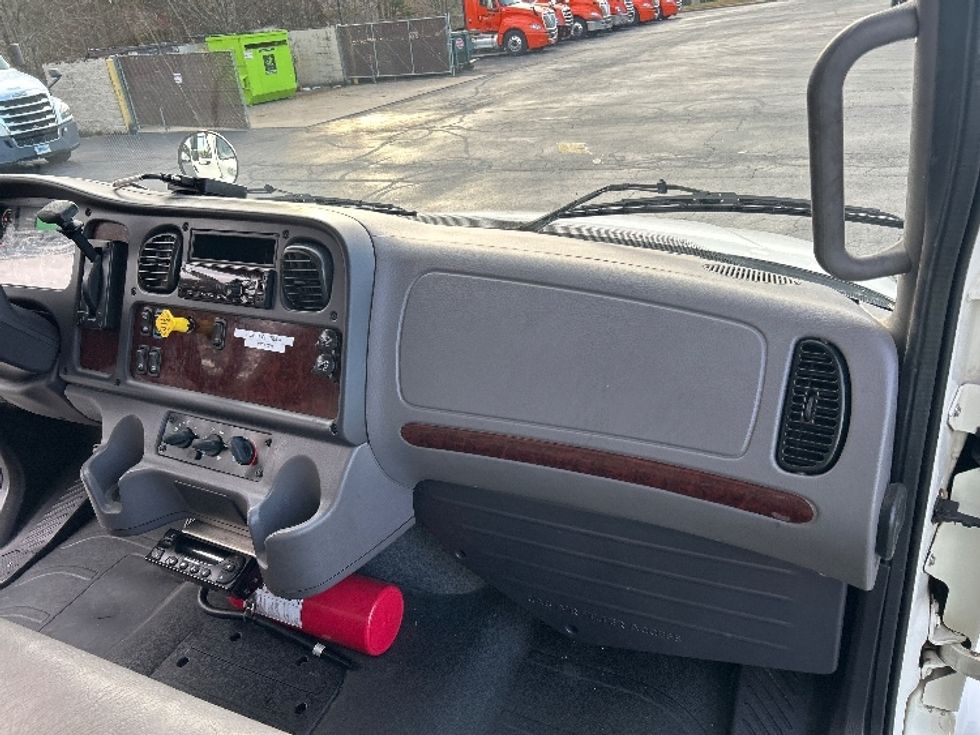 Refrigerated Truck-Light and Medium Duty Trucks-Freightliner-2019-M2-Winston Salem-NC-114,912\n\t\tmiles-$ 63,000 - Image 21