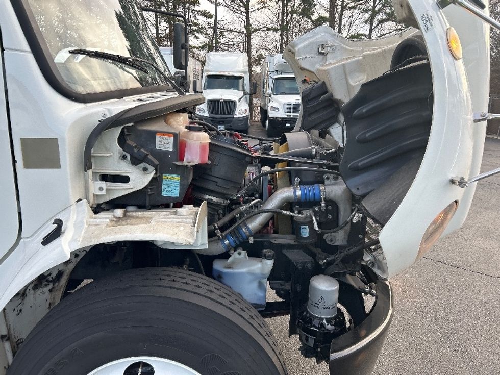 Refrigerated Truck-Light and Medium Duty Trucks-Freightliner-2019-M2-Winston Salem-NC-114,912\n\t\tmiles-$ 63,000 - Image 23