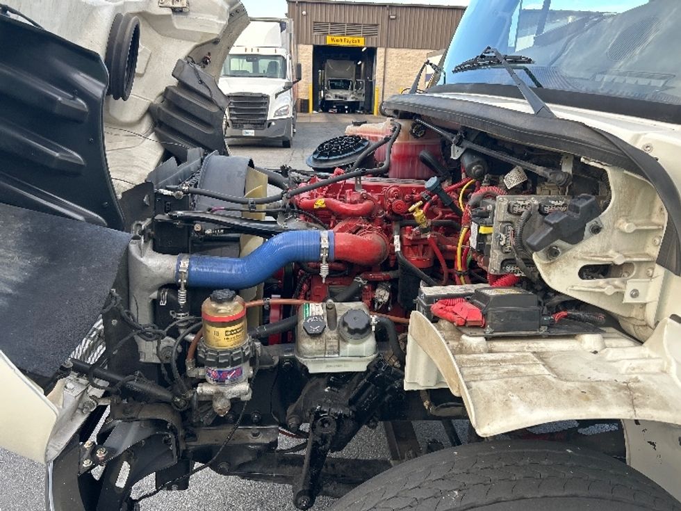 Refrigerated Truck-Light and Medium Duty Trucks-Freightliner-2019-M2-Winston Salem-NC-114,912\n\t\tmiles-$ 63,000 - Image 24