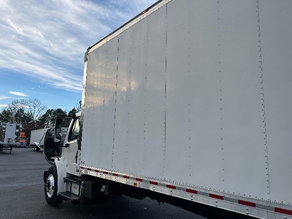 Refrigerated Truck-Light and Medium Duty Trucks-Freightliner-2019-M2-Winston Salem-NC-114,912\n\t\tmiles-$ 63,000 - Image 28