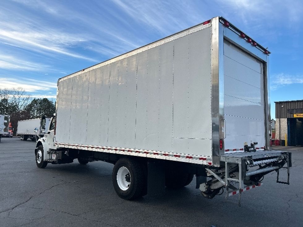 Refrigerated Truck-Light and Medium Duty Trucks-Freightliner-2019-M2-Winston Salem-NC-114,912\n\t\tmiles-$ 63,000 - Image 6