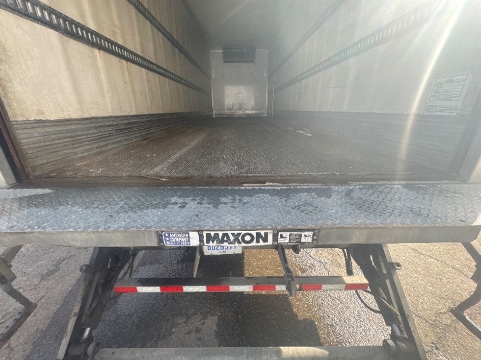 Refrigerated Truck-Light and Medium Duty Trucks-Freightliner-2019-M2-Wixom-MI-256,423\n\t\tmiles-$ 54,750 - Image 10