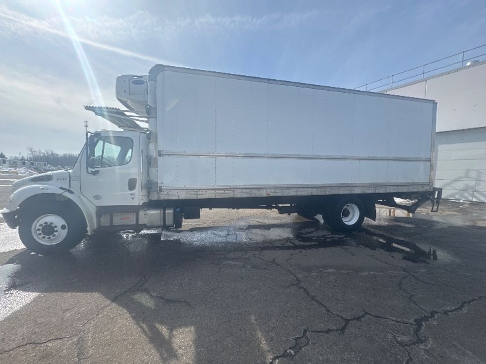 Refrigerated Truck-Light and Medium Duty Trucks-Freightliner-2019-M2-Wixom-MI-256,423\n\t\tmiles-$ 54,750 - Image 4