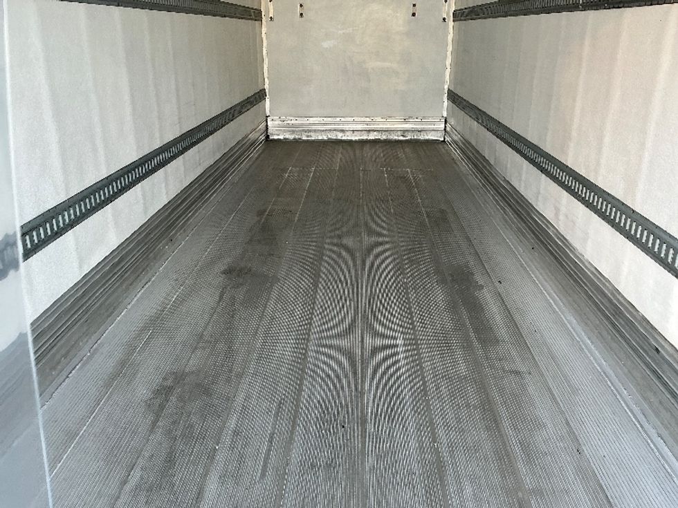 Refrigerated Truck-Light and Medium Duty Trucks-Freightliner-2019-M211242S-Torrance-CA-250,942\n\t\tmiles-$ 71,000 - Image 10