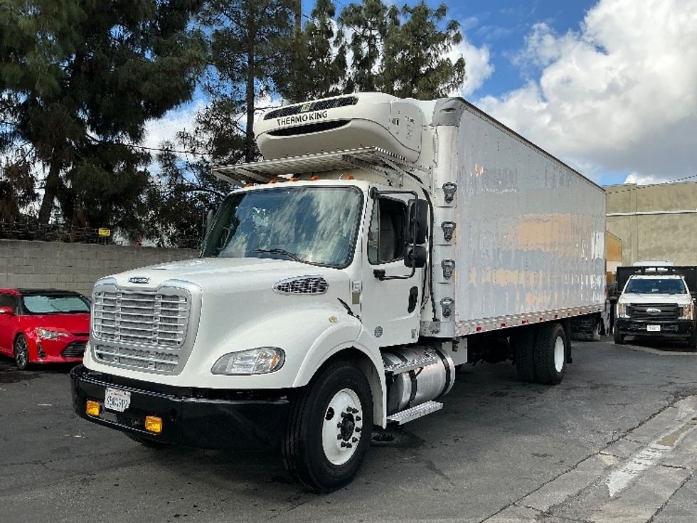 Refrigerated Truck-Light and Medium Duty Trucks-Freightliner-2019-M211242S-Torrance-CA-250,942\n\t\tmiles-$ 71,000 - Image 3