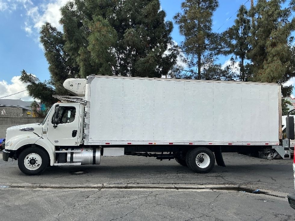 Refrigerated Truck-Light and Medium Duty Trucks-Freightliner-2019-M211242S-Torrance-CA-250,942\n\t\tmiles-$ 71,000 - Image 4