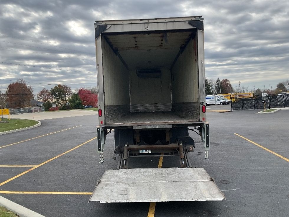 Refrigerated Truck-Light and Medium Duty Trucks-Freightliner-2019-M211264S-Akron-OH-438,176\n\t\tmiles-$ 78,250 - Image 14
