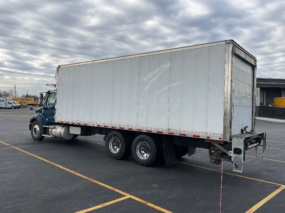 Refrigerated Truck-Light and Medium Duty Trucks-Freightliner-2019-M211264S-Akron-OH-438,176\n\t\tmiles-$ 78,250 - Image 6