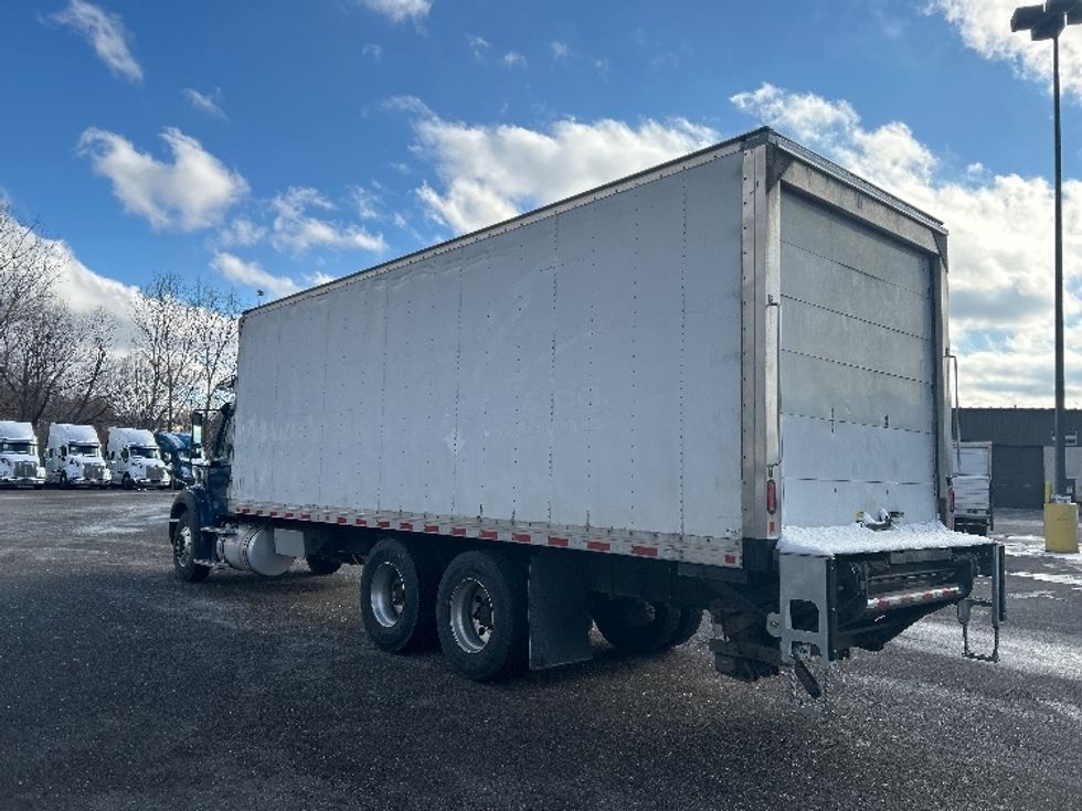 Refrigerated Truck-Light and Medium Duty Trucks-Freightliner-2019-M211264S-Akron-OH-471,390\n\t\tmiles-$ 76,250 - Image 6