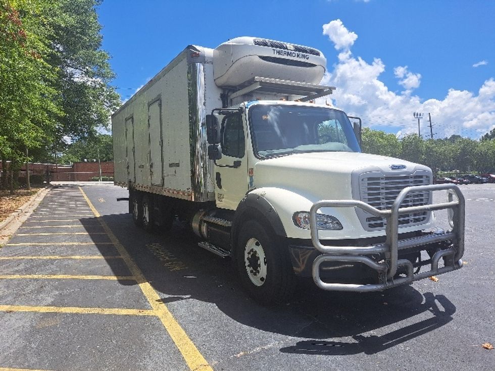Refrigerated Truck-Light and Medium Duty Trucks-Freightliner-2019-M211264S-Atlanta-GA-454,162\n\t\tmiles-$ 84,000 - Image 1