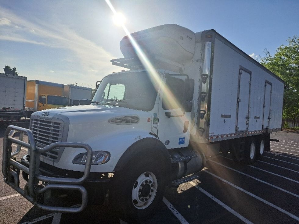 Refrigerated Truck-Light and Medium Duty Trucks-Freightliner-2019-M211264S-Atlanta-GA-548,427\n\t\tmiles-$ 75,500 - Image 3