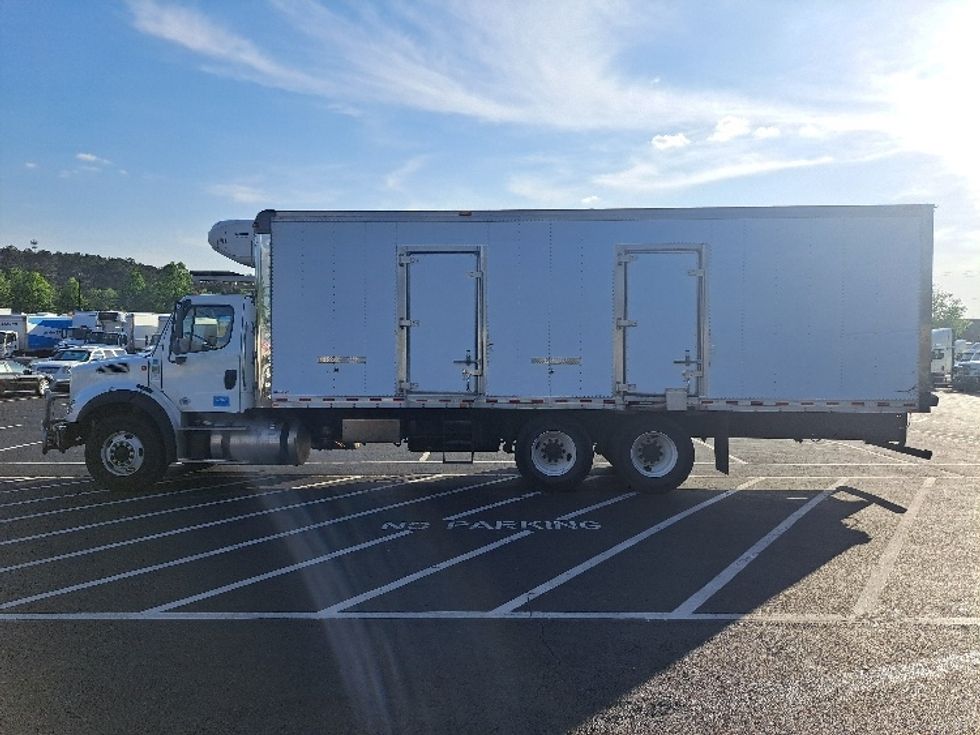 Refrigerated Truck-Light and Medium Duty Trucks-Freightliner-2019-M211264S-Atlanta-GA-548,427\n\t\tmiles-$ 75,500 - Image 4
