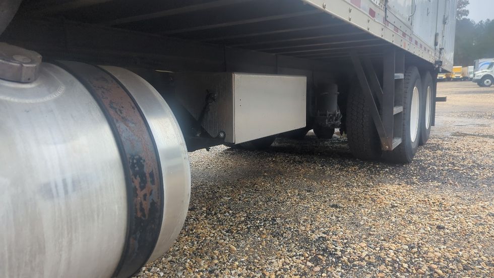 Refrigerated Truck-Light and Medium Duty Trucks-Freightliner-2019-M211264S-Atlanta-GA-592,989\n\t\tmiles-$ 72,250 - Image 5