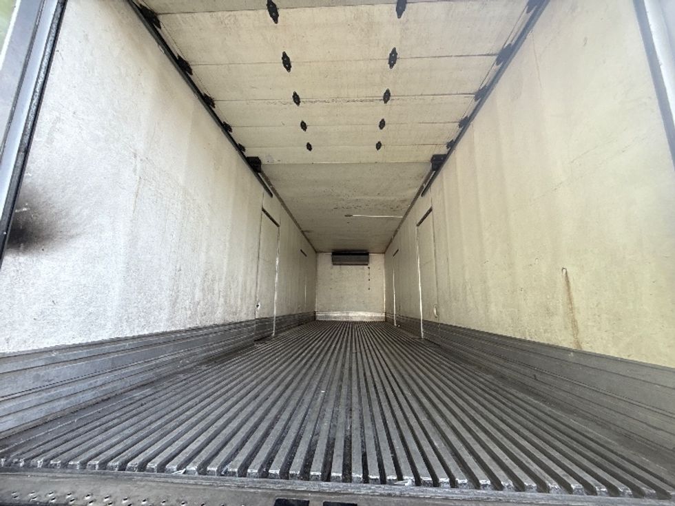 Refrigerated Truck-Light and Medium Duty Trucks-Freightliner-2019-M211264S-Atlanta-GA-608,824\n\t\tmiles-$ 72,000 - Image 12
