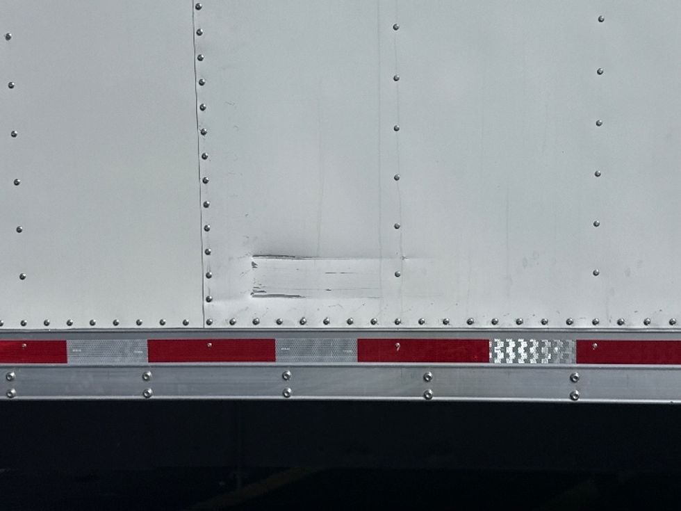 Refrigerated Truck-Light and Medium Duty Trucks-Freightliner-2019-M211264S-Atlanta-GA-608,824\n\t\tmiles-$ 72,000 - Image 25