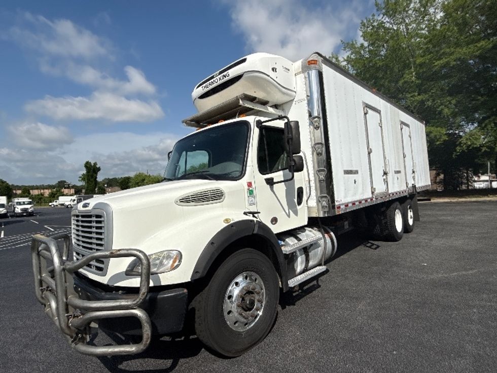 Refrigerated Truck-Light and Medium Duty Trucks-Freightliner-2019-M211264S-Atlanta-GA-608,824\n\t\tmiles-$ 72,000 - Image 3