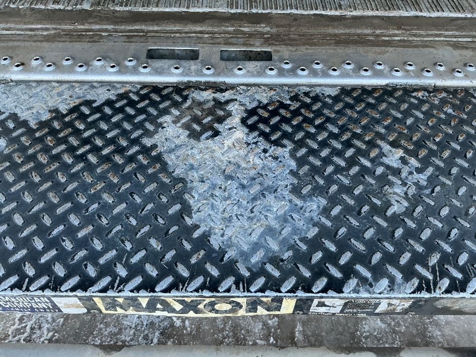 Refrigerated Truck-Light and Medium Duty Trucks-Freightliner-2019-M211264S-Edmonton-AB-562,122\n\t\tkm-$ 117,250 - Image 10