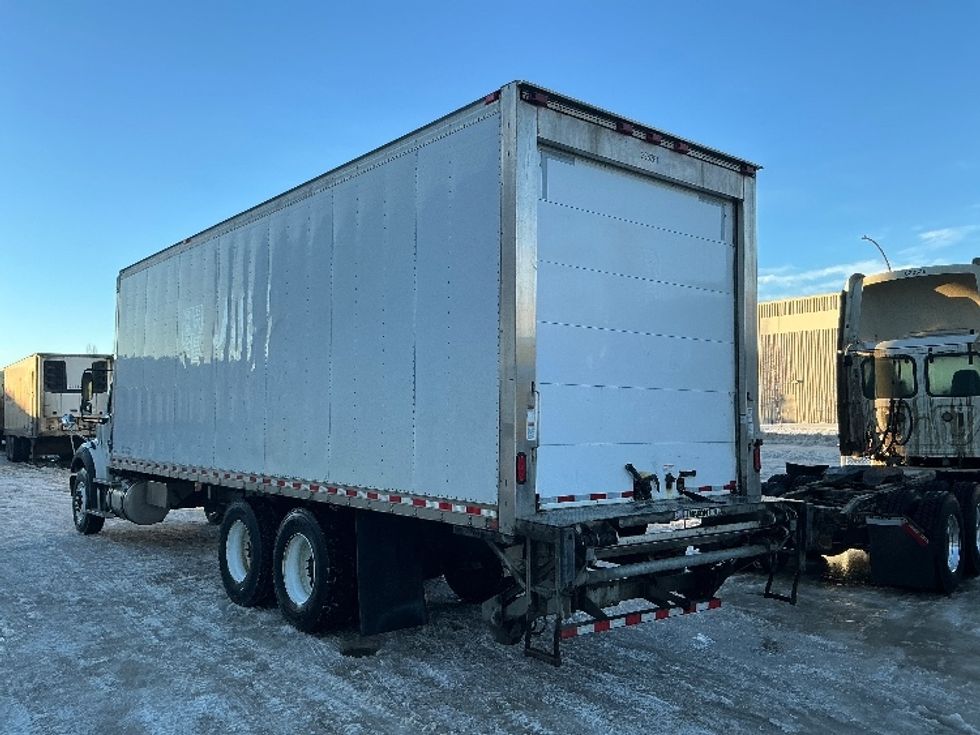 Refrigerated Truck-Light and Medium Duty Trucks-Freightliner-2019-M211264S-Edmonton-AB-562,122\n\t\tkm-$ 117,250 - Image 7
