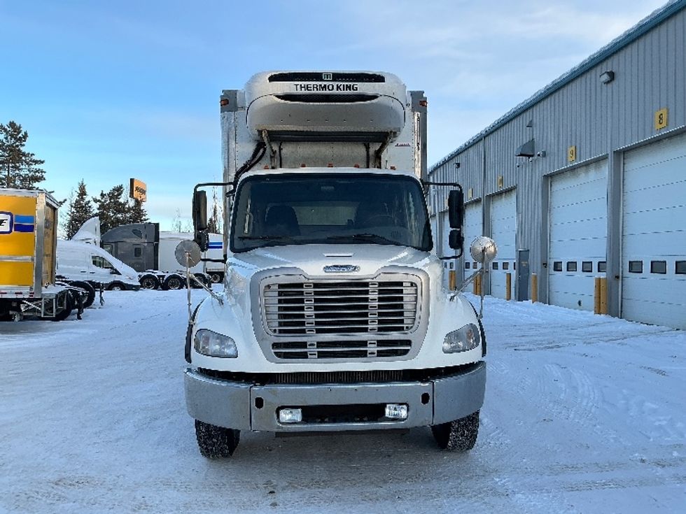 Refrigerated Truck-Light and Medium Duty Trucks-Freightliner-2019-M211264S-Edmonton-AB-772,606\n\t\tkm-$ 110,500 - Image 2