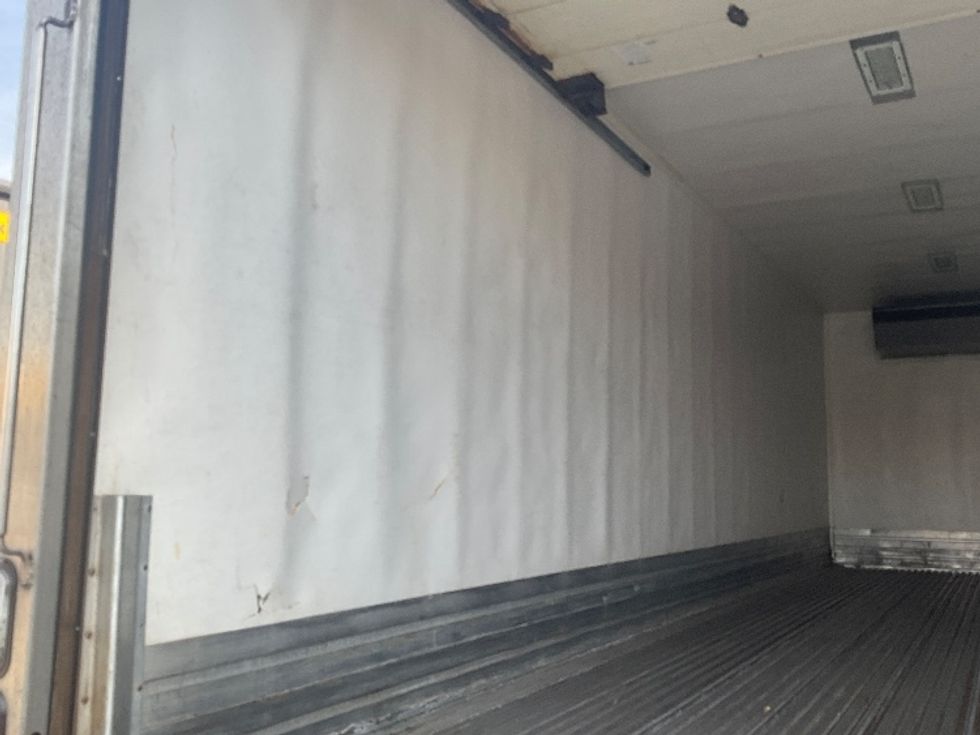Refrigerated Truck-Light and Medium Duty Trucks-Freightliner-2019-M211264S-Jessup-PA-417,529\n\t\tmiles-$ 79,500 - Image 11