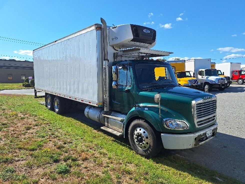 Refrigerated Truck-Light and Medium Duty Trucks-Freightliner-2019-M211264S-Londonderry-NH-547,314\n\t\tmiles-$ 75,000 - Image 1