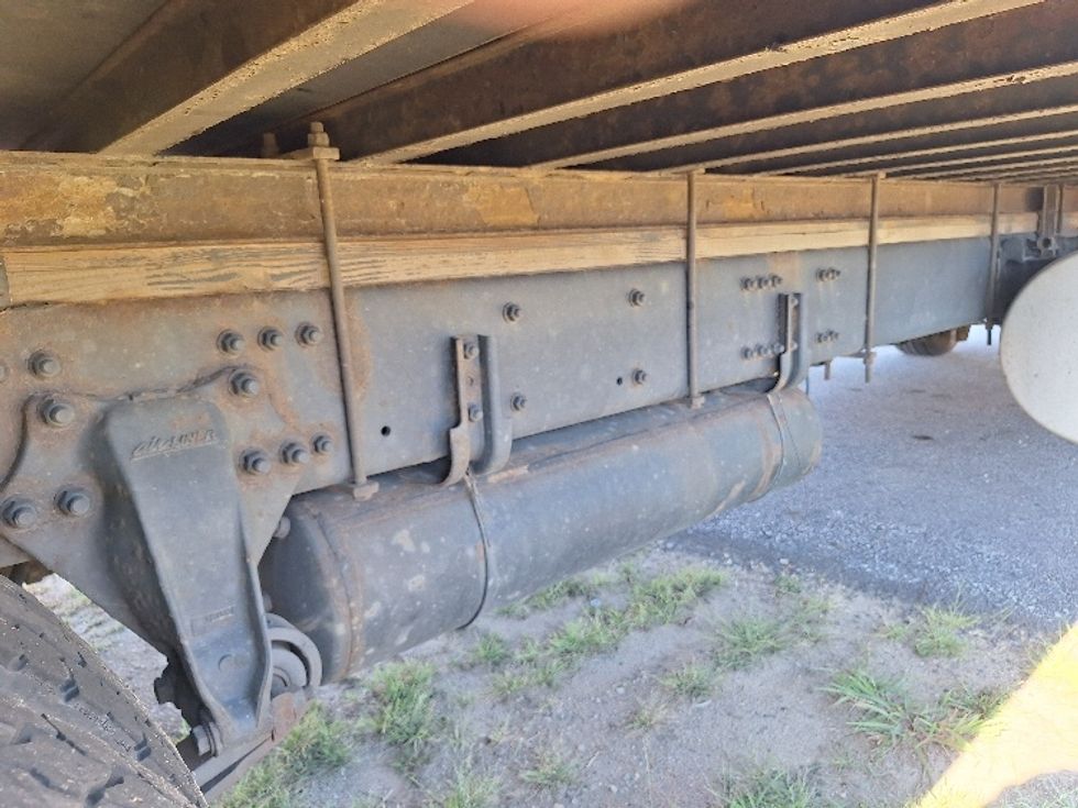 Refrigerated Truck-Light and Medium Duty Trucks-Freightliner-2019-M211264S-Londonderry-NH-547,314\n\t\tmiles-$ 75,000 - Image 13