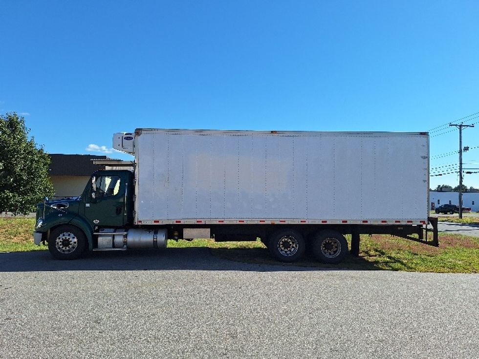 Refrigerated Truck-Light and Medium Duty Trucks-Freightliner-2019-M211264S-Londonderry-NH-547,314\n\t\tmiles-$ 75,000 - Image 4