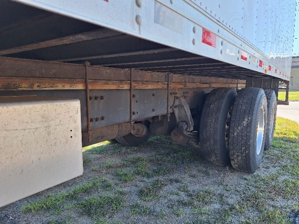 Refrigerated Truck-Light and Medium Duty Trucks-Freightliner-2019-M211264S-Londonderry-NH-547,314\n\t\tmiles-$ 75,000 - Image 5