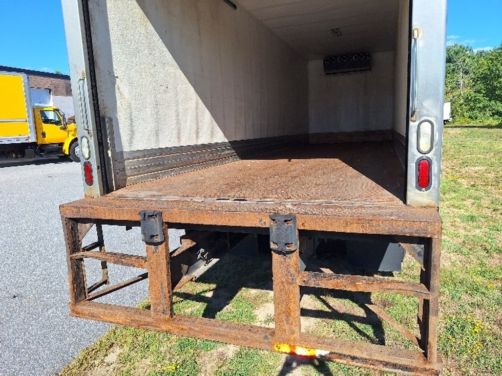 Refrigerated Truck-Light and Medium Duty Trucks-Freightliner-2019-M211264S-Londonderry-NH-547,314\n\t\tmiles-$ 75,000 - Image 9